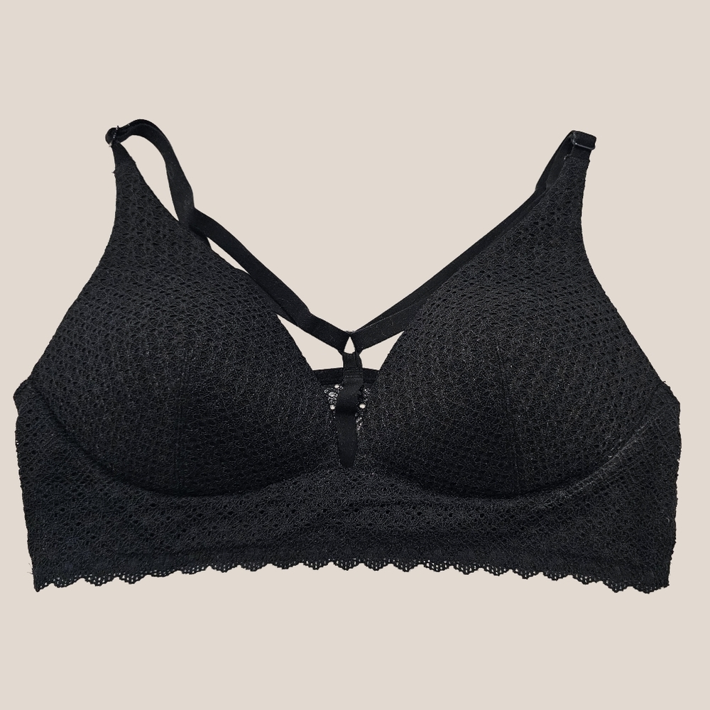 Victoria's Secret - Black Crochet Lace Bralette